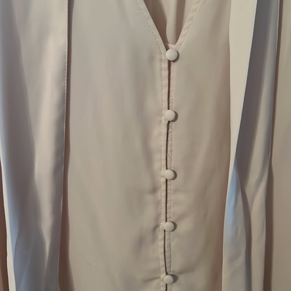 Blouse - Picture 2 of 5